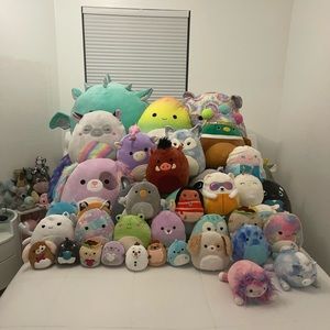 Selling all squishmallows, if you want one in specific, message me!!